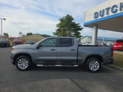 2022 Chevrolet Silverado 1500 LTD Custom