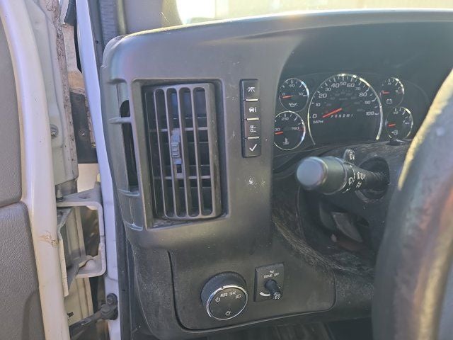 2017 Chevrolet Express 2500 Work Van Cargo