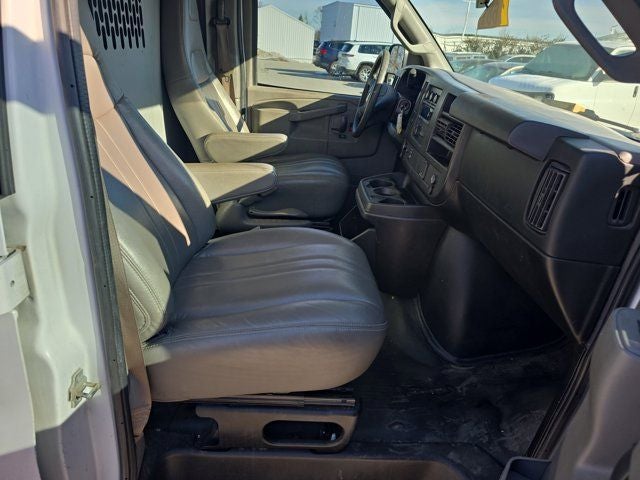 2017 Chevrolet Express 2500 Work Van Cargo