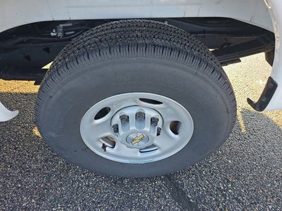 2024 Chevrolet Express 2500 Work Van Cargo