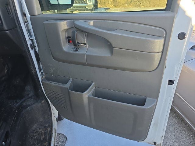 2014 Chevrolet Express 2500 Work Van Cargo
