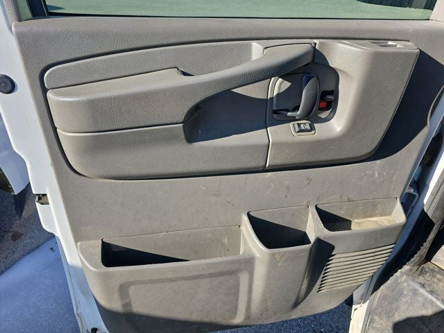 2014 Chevrolet Express 2500 Work Van Cargo