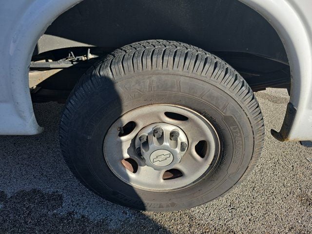 2014 Chevrolet Express 2500 Work Van Cargo