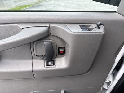 2014 Chevrolet Express 2500 Work Van Cargo