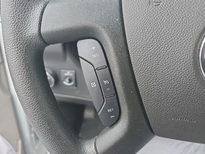 2025 GMC Savana 3500 LT