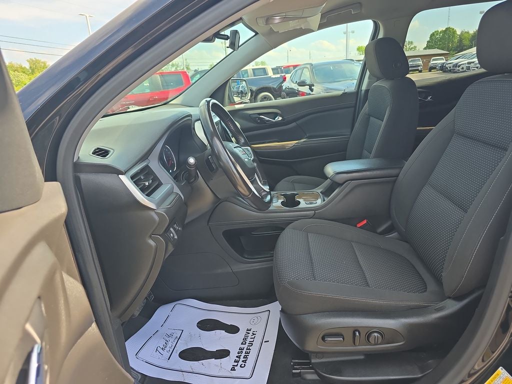2020 GMC Acadia SLE