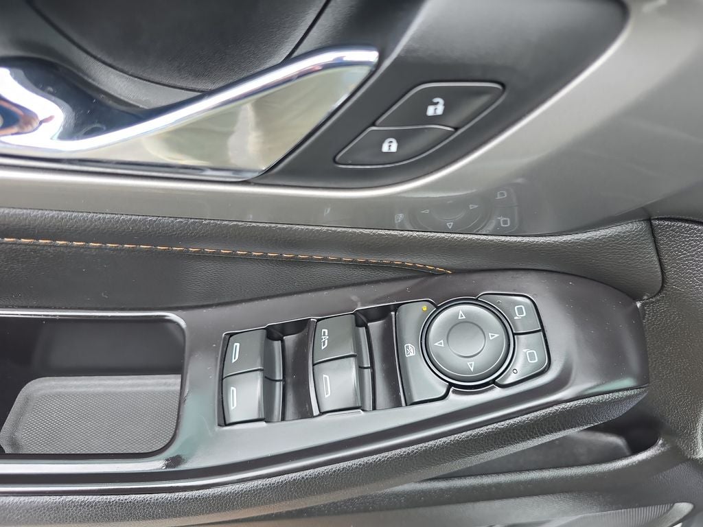 2018 Chevrolet Traverse LT Cloth w/1LT