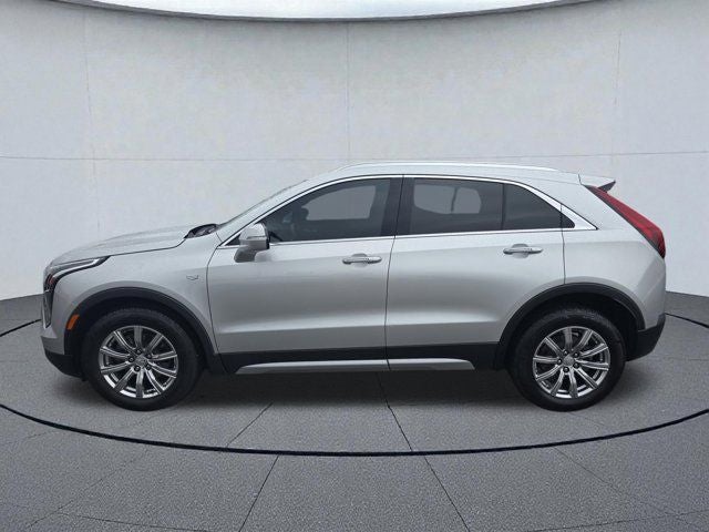 2022 Cadillac XT4 Premium Luxury