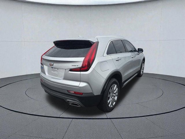 2022 Cadillac XT4 Premium Luxury