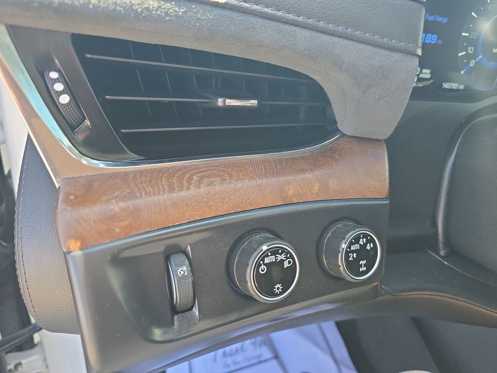 2016 Cadillac Escalade Luxury