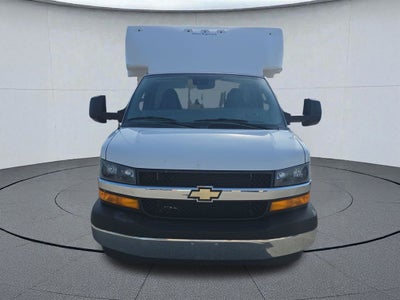 2021 Chevrolet Express 3500 Work Van Cutaway