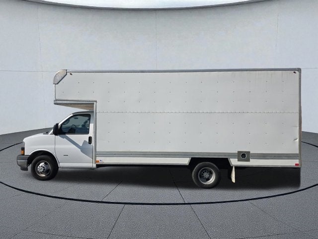 2018 Chevrolet Express 3500 Work Van Cutaway