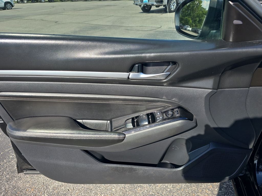 2021 Nissan Altima 2.5 SV