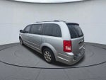 2010 Chrysler Town & Country Touring