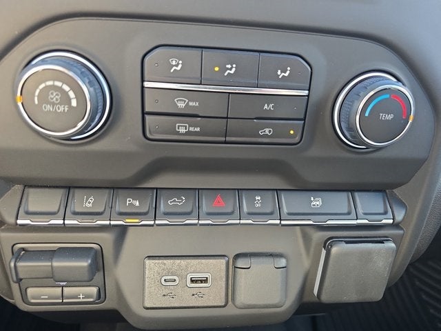 2025 Chevrolet Silverado 2500HD Custom