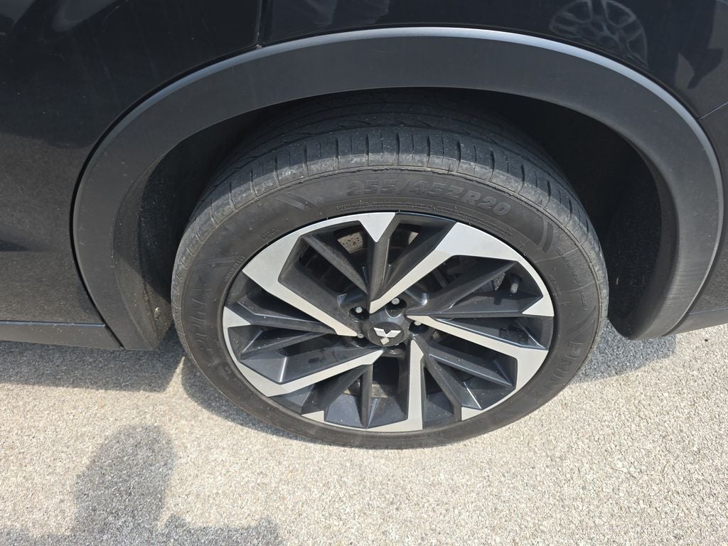2022 Mitsubishi Outlander Black Edition