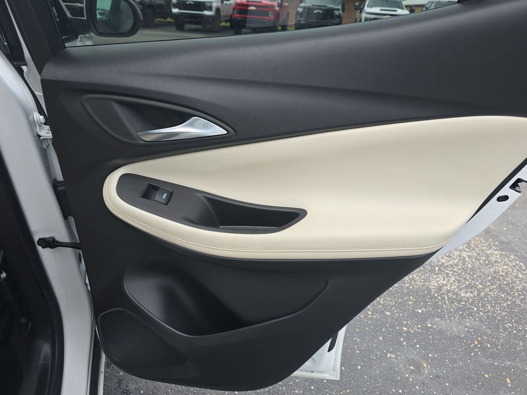 2025 Buick Encore GX Avenir