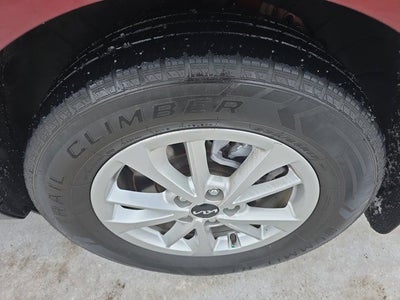 2023 Kia Carnival LX