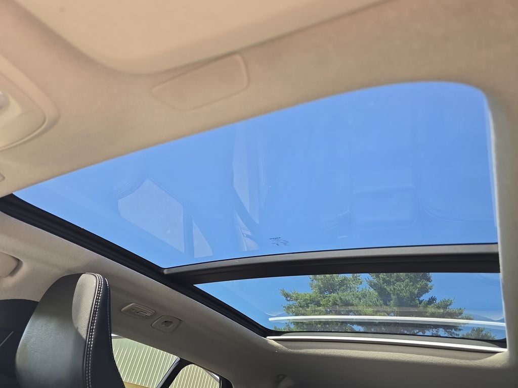 2023 Volvo XC40 Ultimate