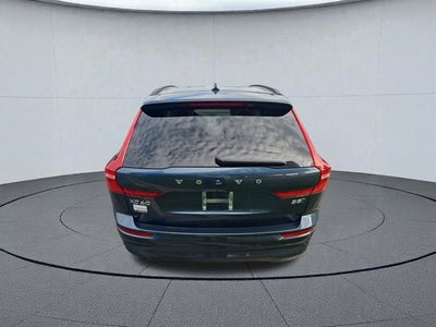 2022 Volvo XC60 B5 Momentum